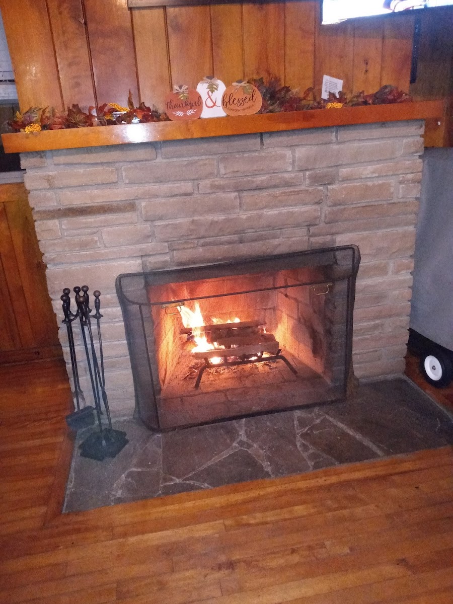 Tygart Lake Lodge Hotel 3