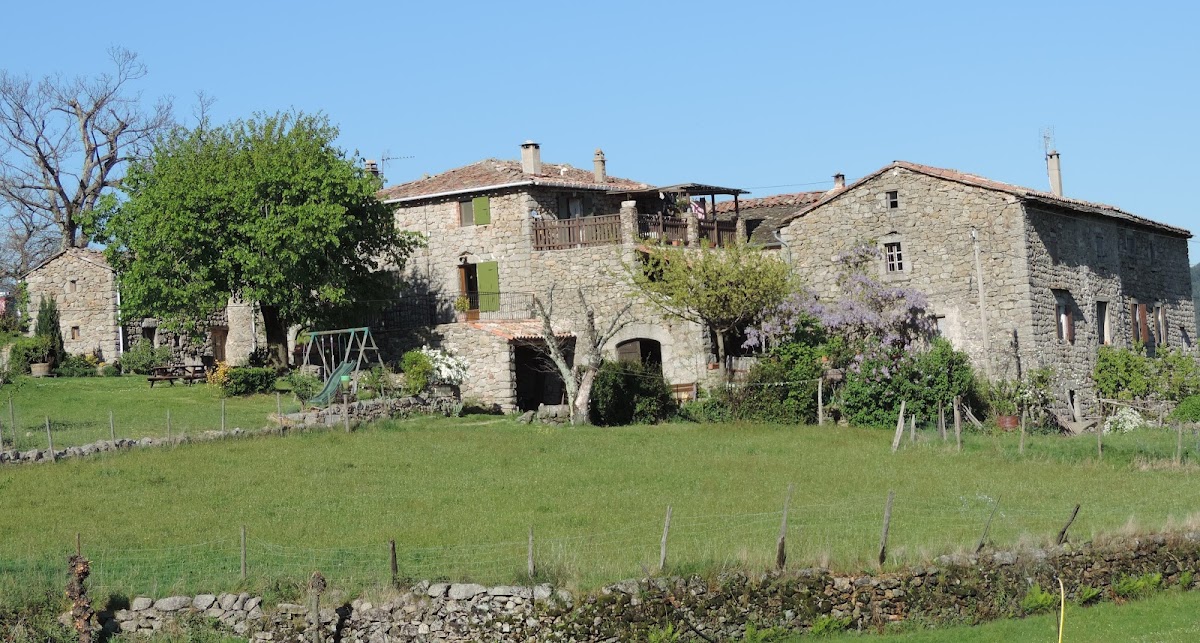 Gîte Le Pélou Hotel 1