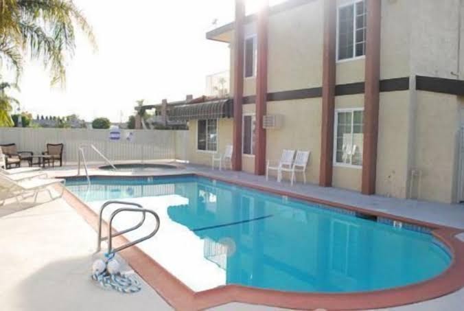 Abby’s Anaheimer Inn