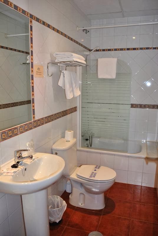 Hostal La Andaluza Hotel 3