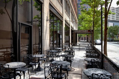 Courtyard by Marriott Atlanta Downtown Hotel 1