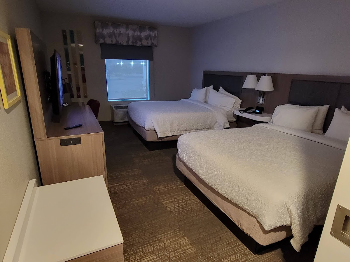 Hampton Inn & Suites Santa Maria Hotel 2