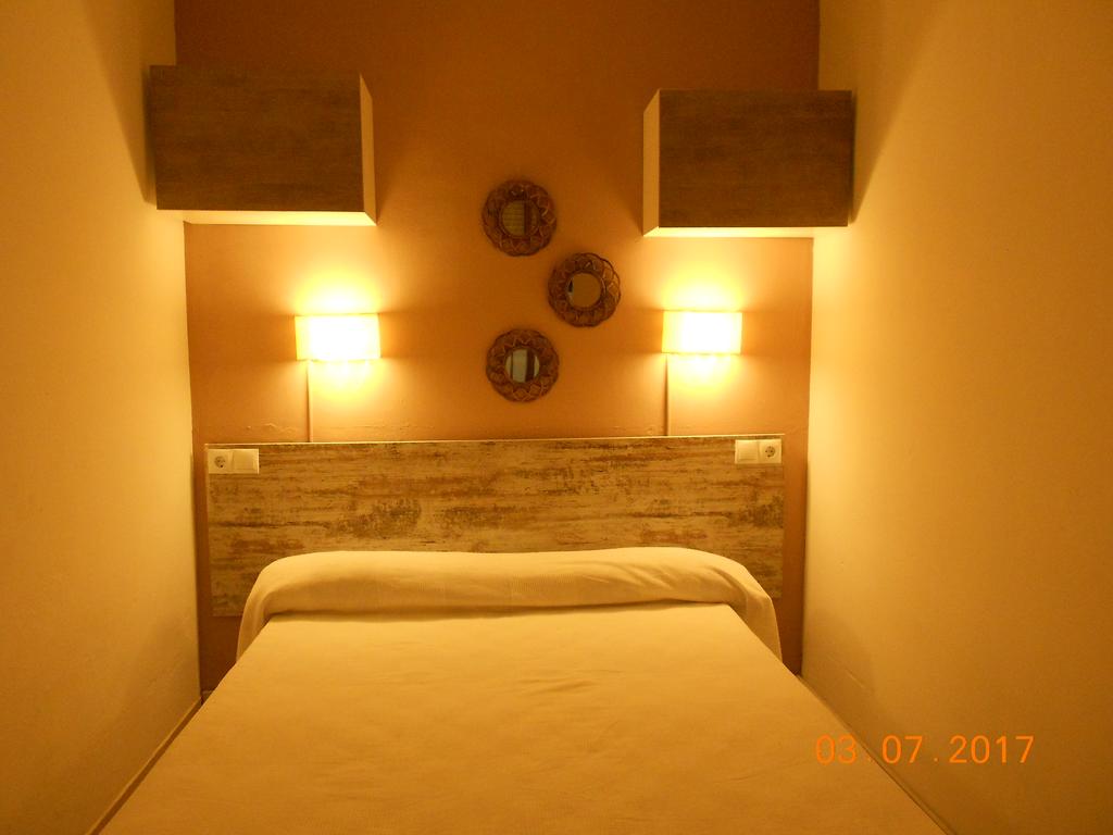 Roses Centro 822 Hotel 2