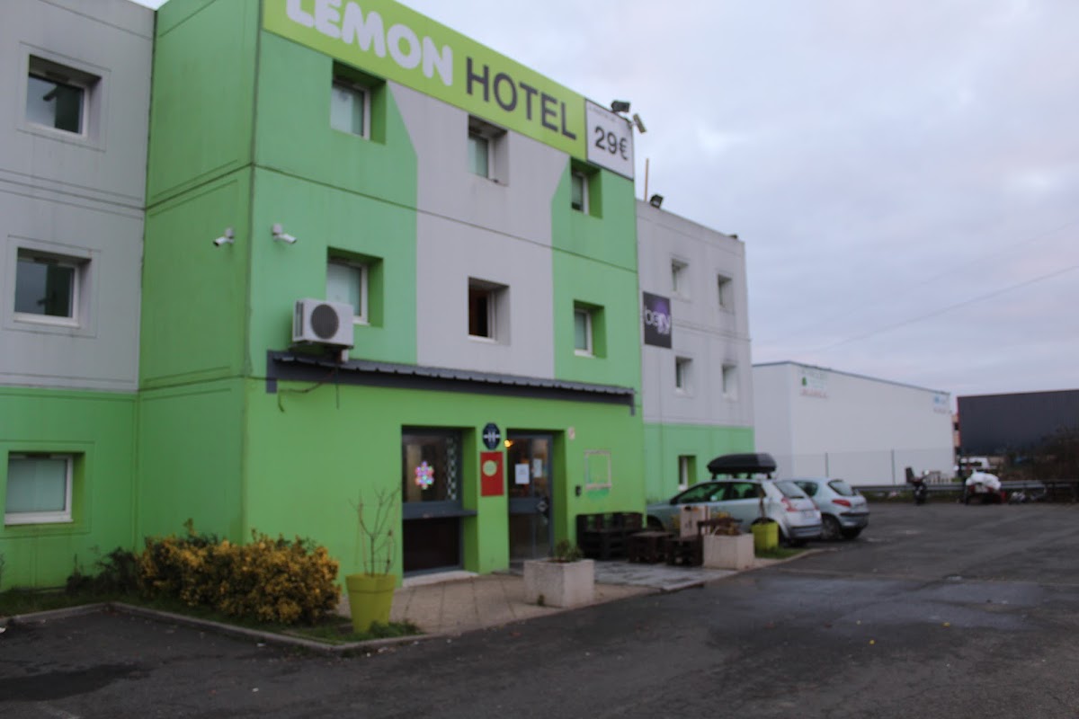 Lemon Hôtel - Mery sur Oise/Cergy Hotel 1
