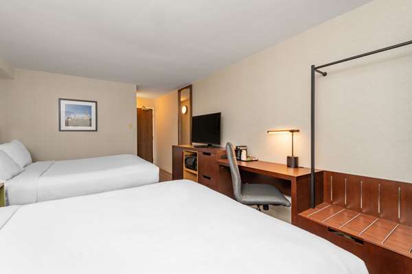 Comfort Inn Hotel 3