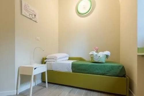 Bed&BikeRome SUITE FAMILY Hotel 2