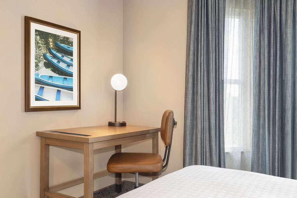 Homewood Suites by Hilton Fredericksburg Hotel 3