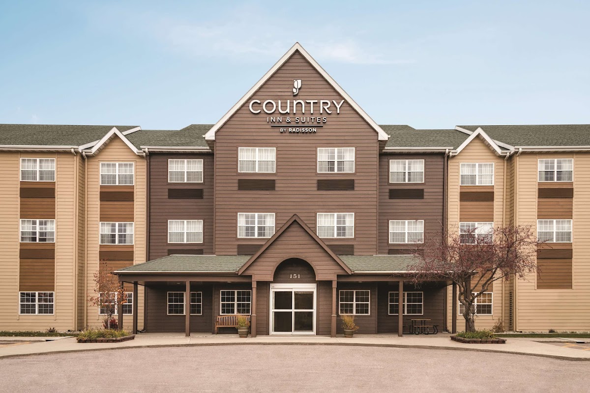 Country Inn & Suites by Radisson, Dakota Dunes, SD Hotel 1