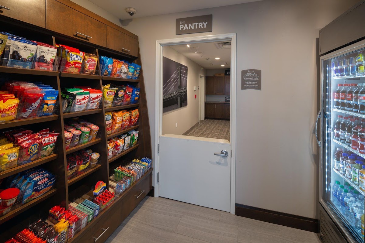 Staybridge Suites Phoenix – Biltmore Area by IHG