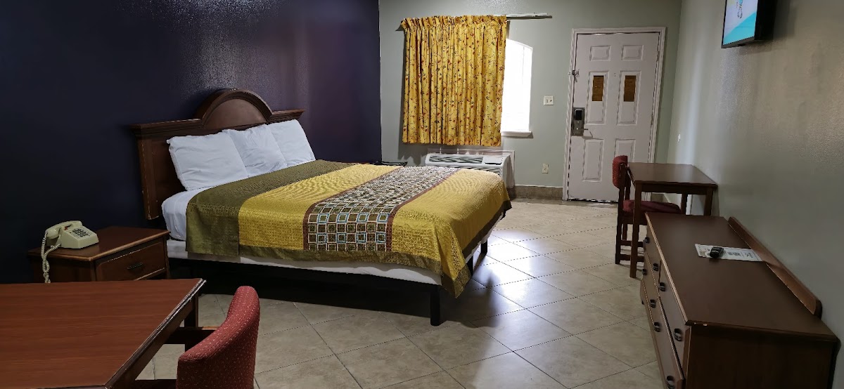 Texas Inn and Suites RGV Hotel 2