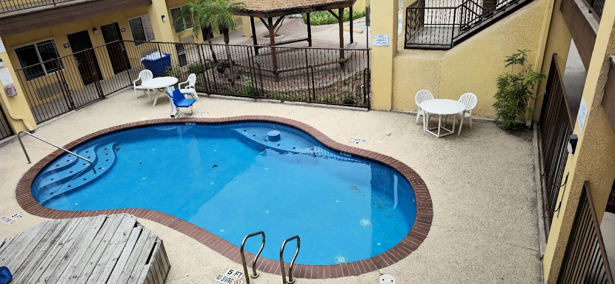 Texas Inn and Suites RGV Hotel 3