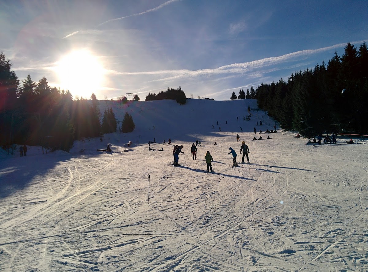 Skiliftbetrieb Sonderfeld – Engelke Hotel 3
