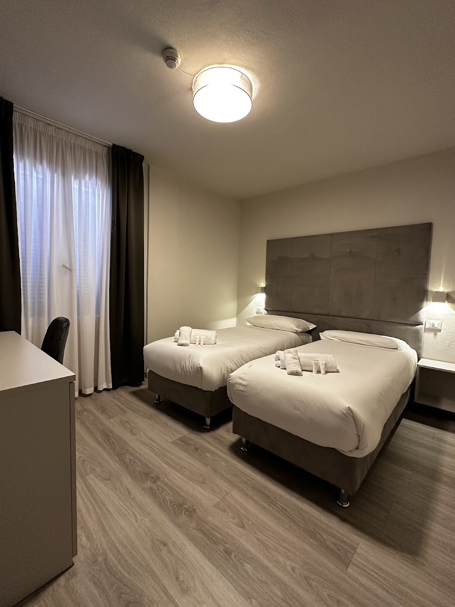 Hotel Ginevra Hotel 2