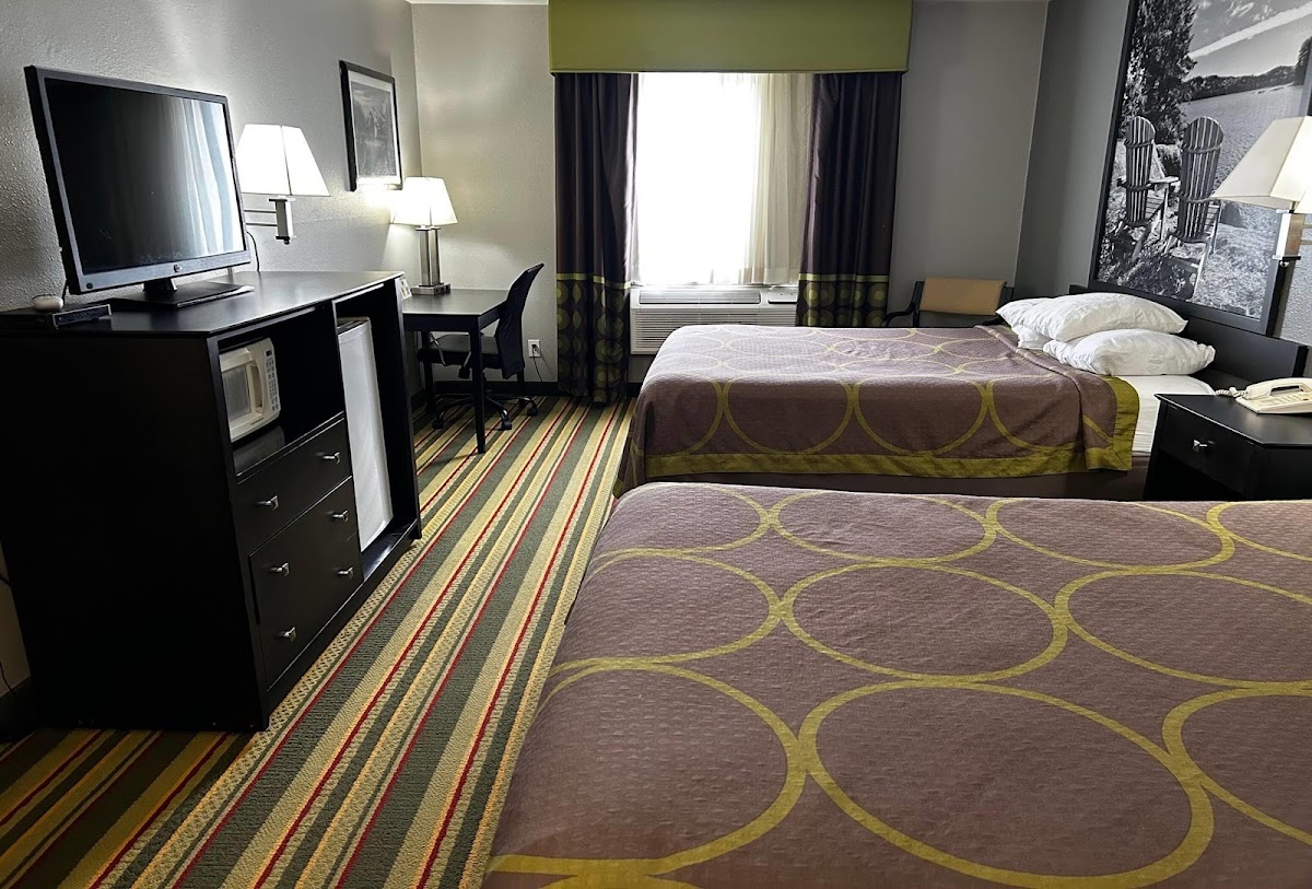 Super 8 by Wyndham Mound City