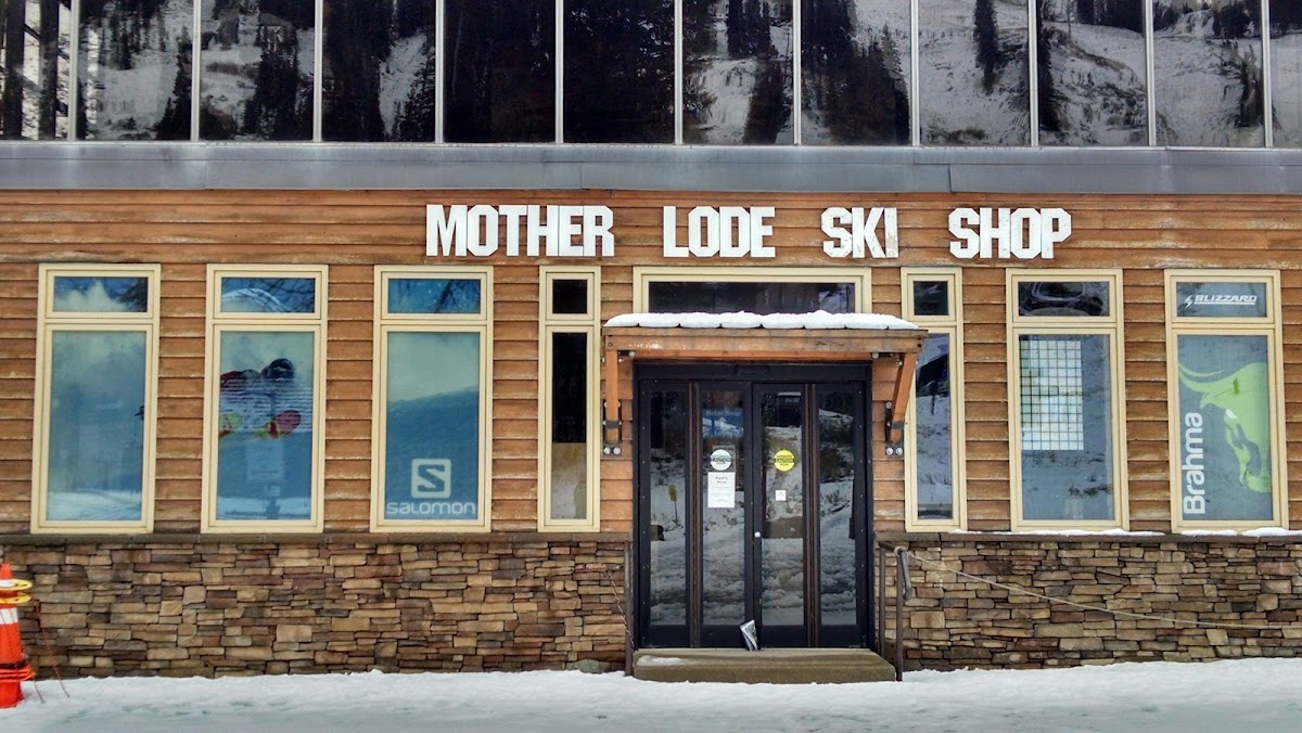 Goldminer's Daughter Lodge