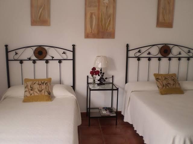 Hostal El Canario Hotel 2