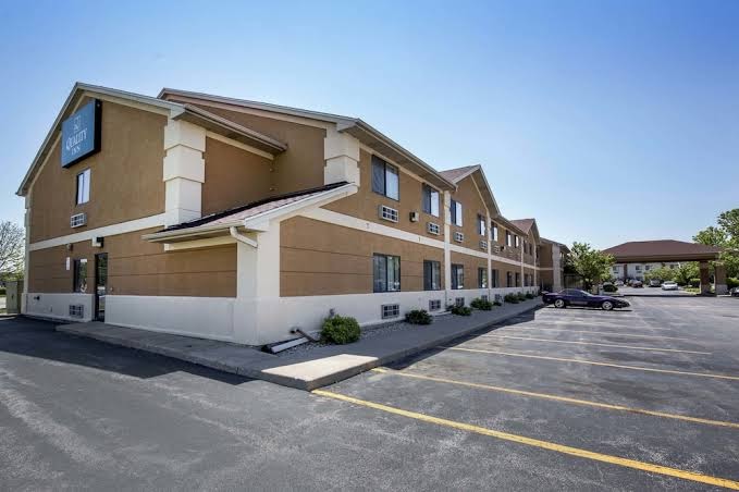 Quality Inn Monee I-57 Chicago Hotel 1