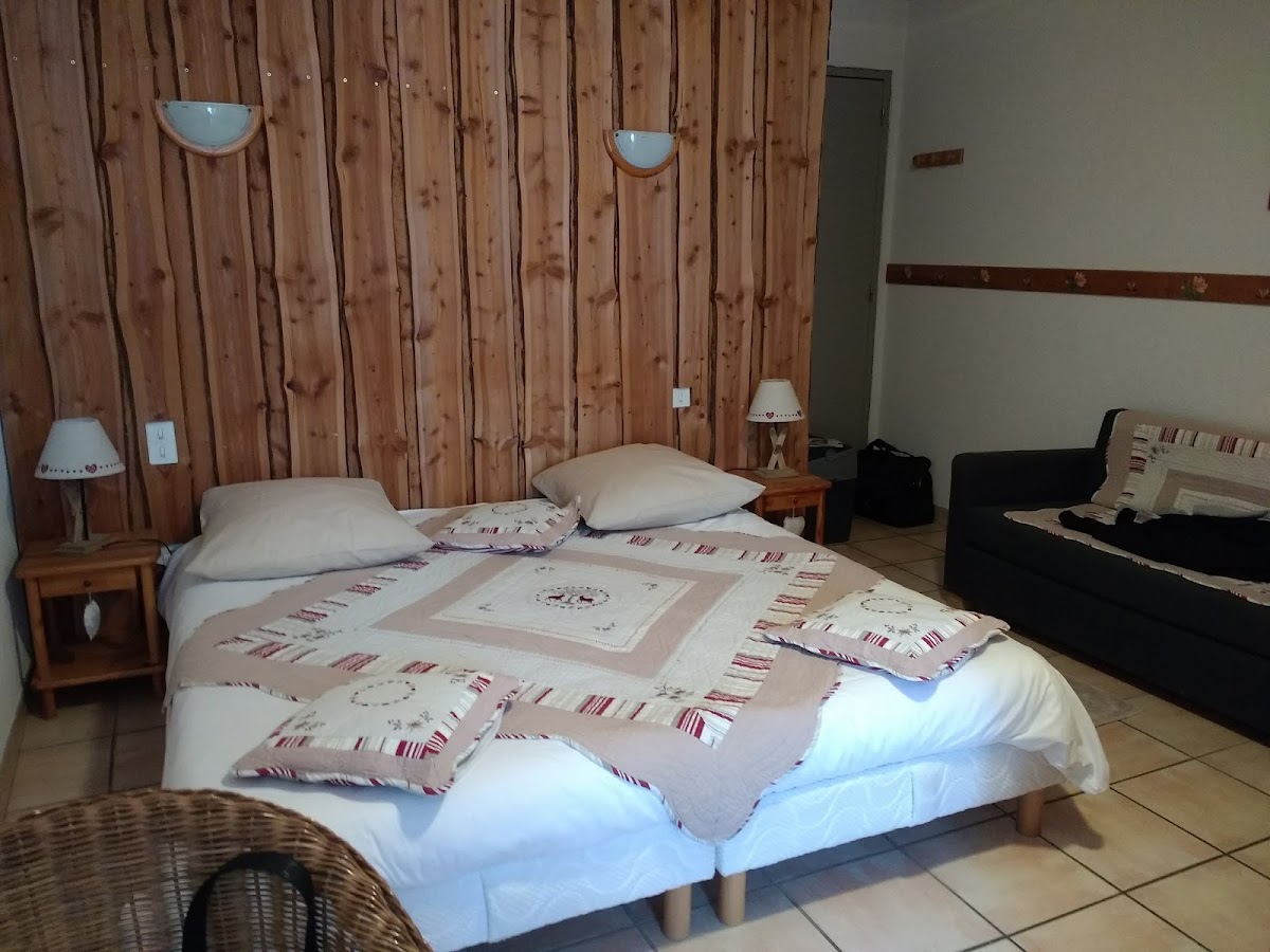 La Chabottine Hotel 2