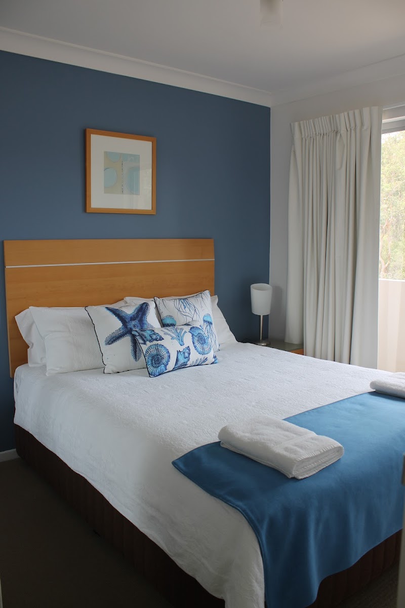 Shoal Bay Beach Club Apartments Hotel 2