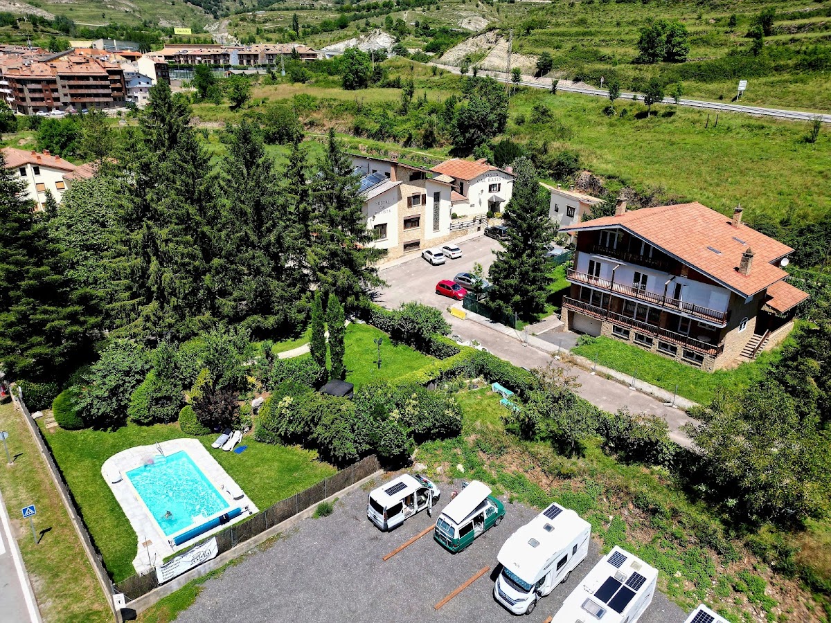 Hostal i Restaurant Cal Batista Hotel 1