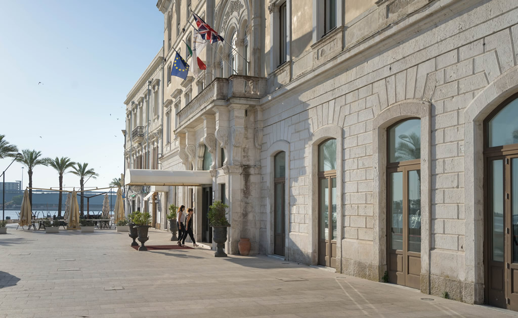 Grande Albergo Internazionale Hotel 3