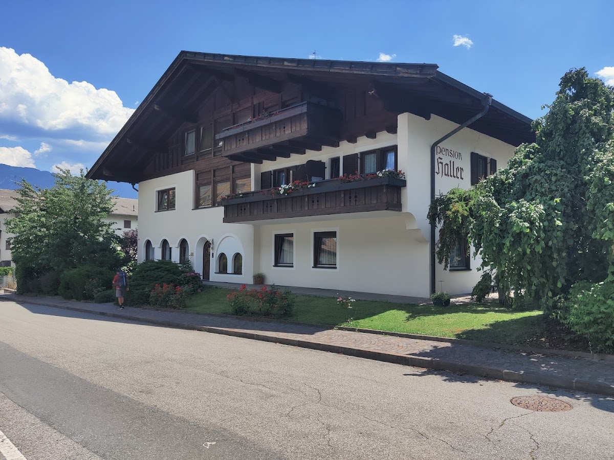 Pension Haller Hotel 2