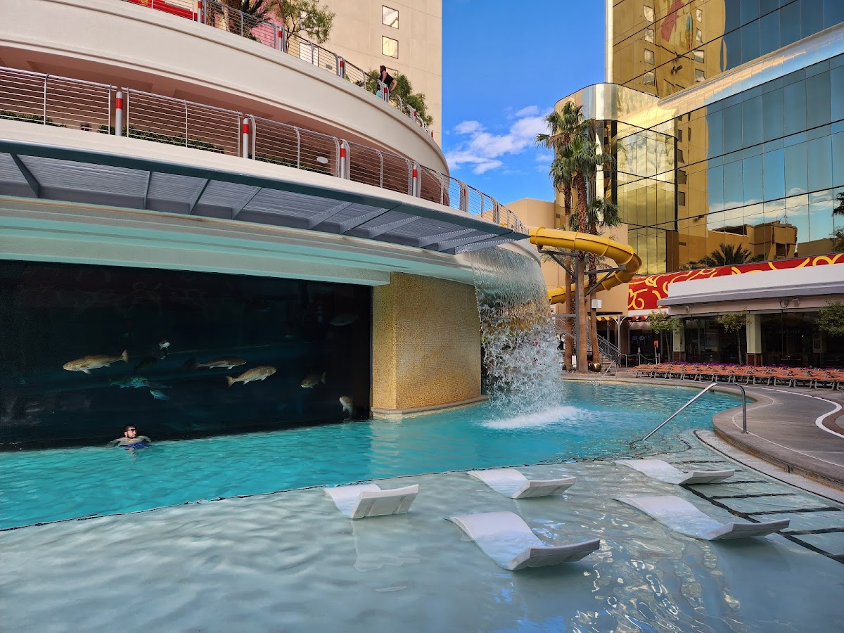 Golden Nugget Carson Tower