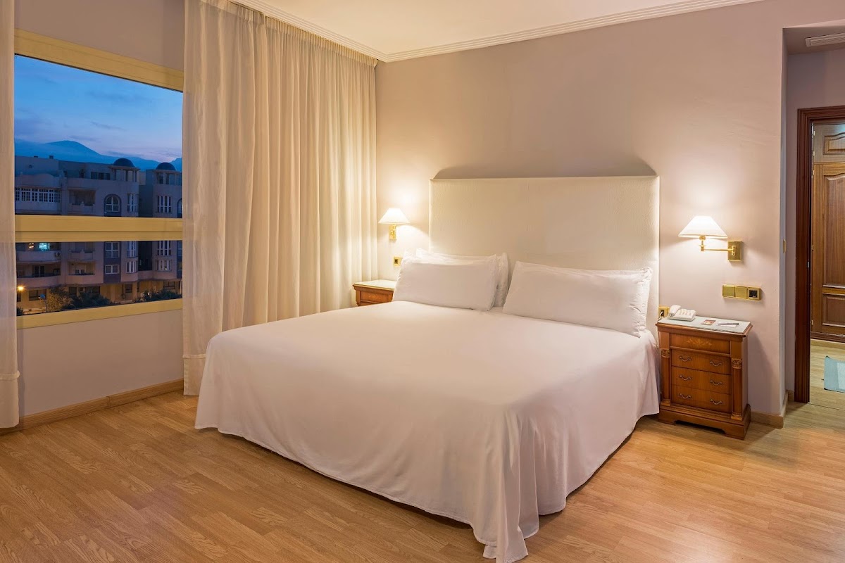 Hotel Melilla Puerto Affiliated by Meliá Hotel 3