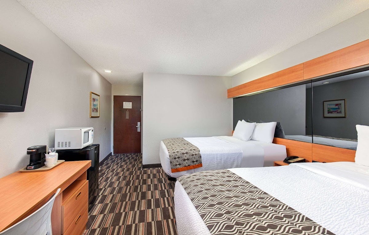 Microtel Inn & Suites by Wyndham Cordova/Memphis/By Wolfchas
