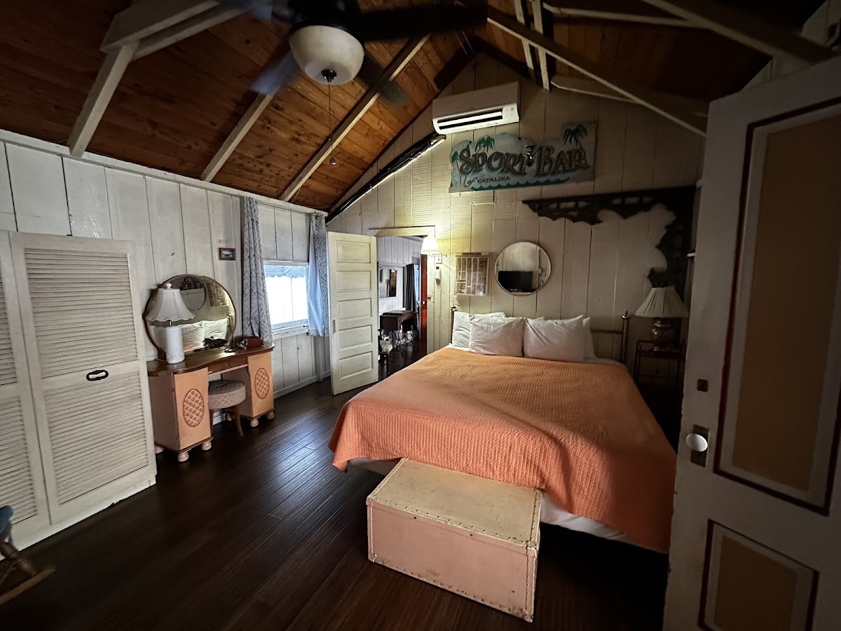 Seacrest Inn Catalina Hotel 2