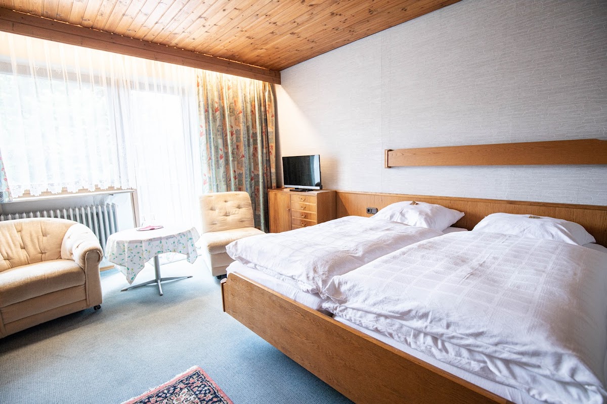 Jägerhof Hotel 3