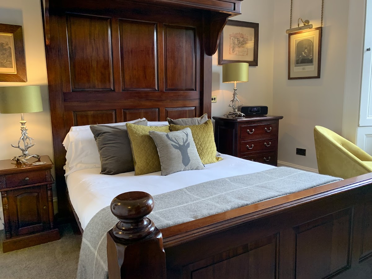 23 Mayfield Guest House