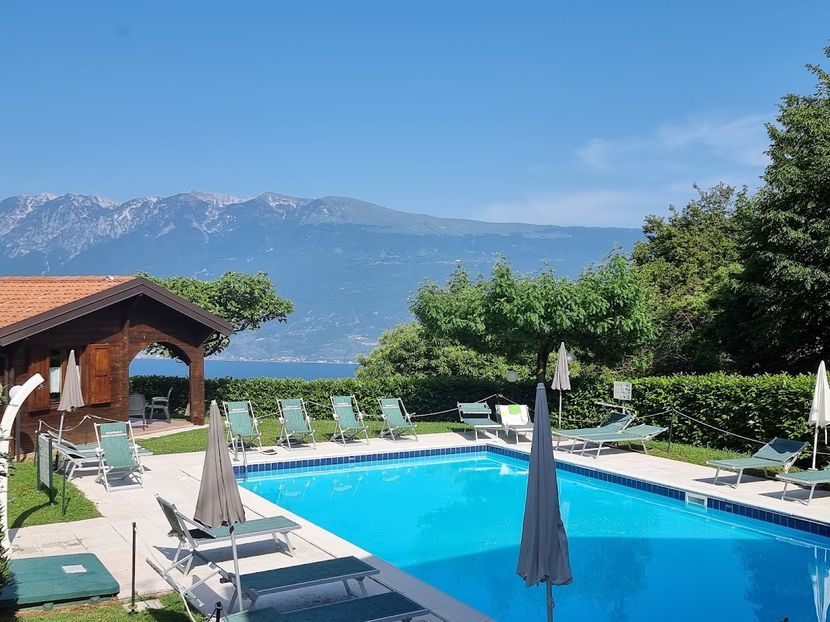 Albergo Montegargnano Hotel 2