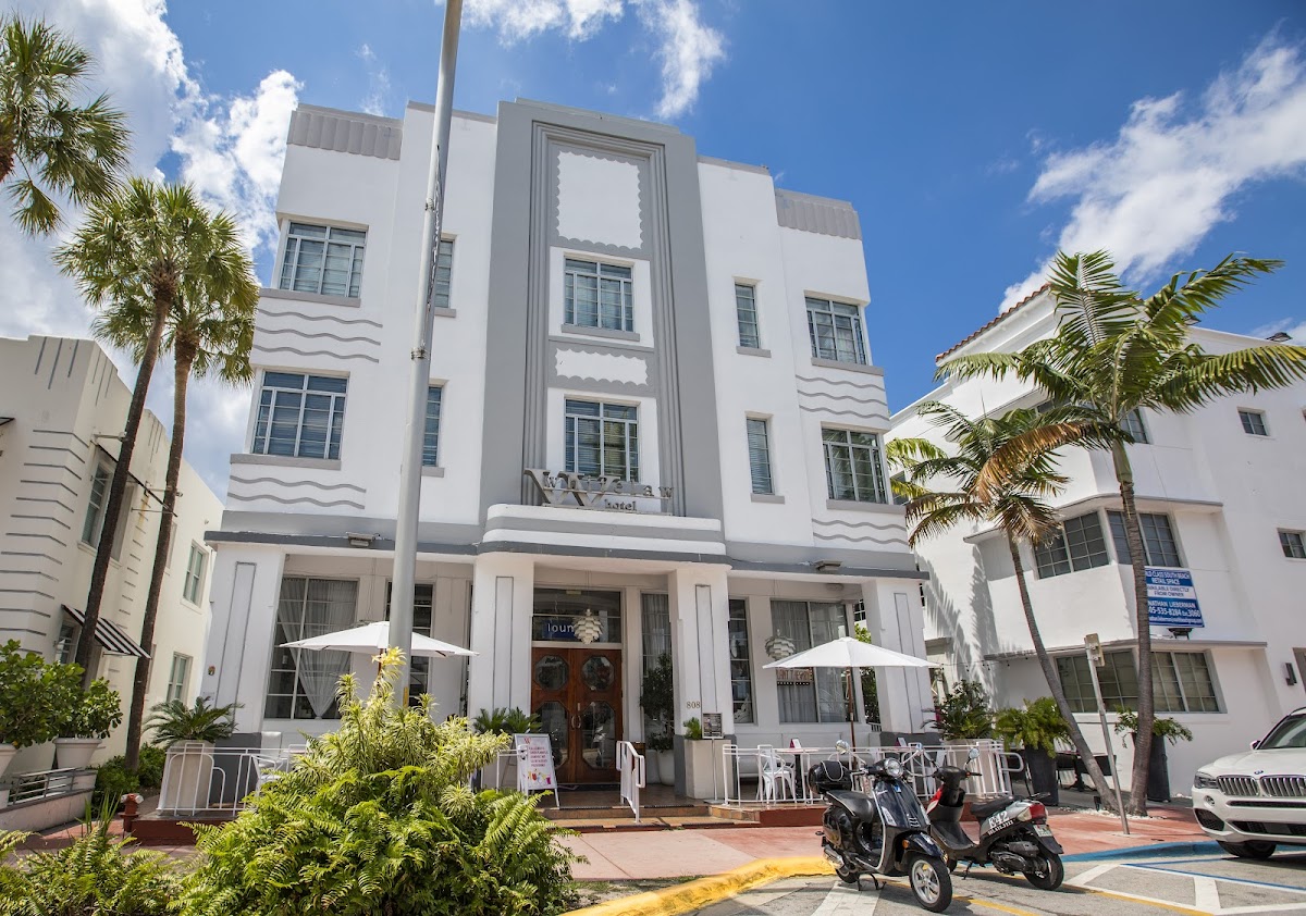 The Whitelaw Hotel