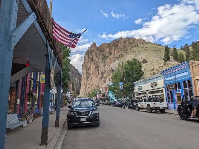 Aspen Inn