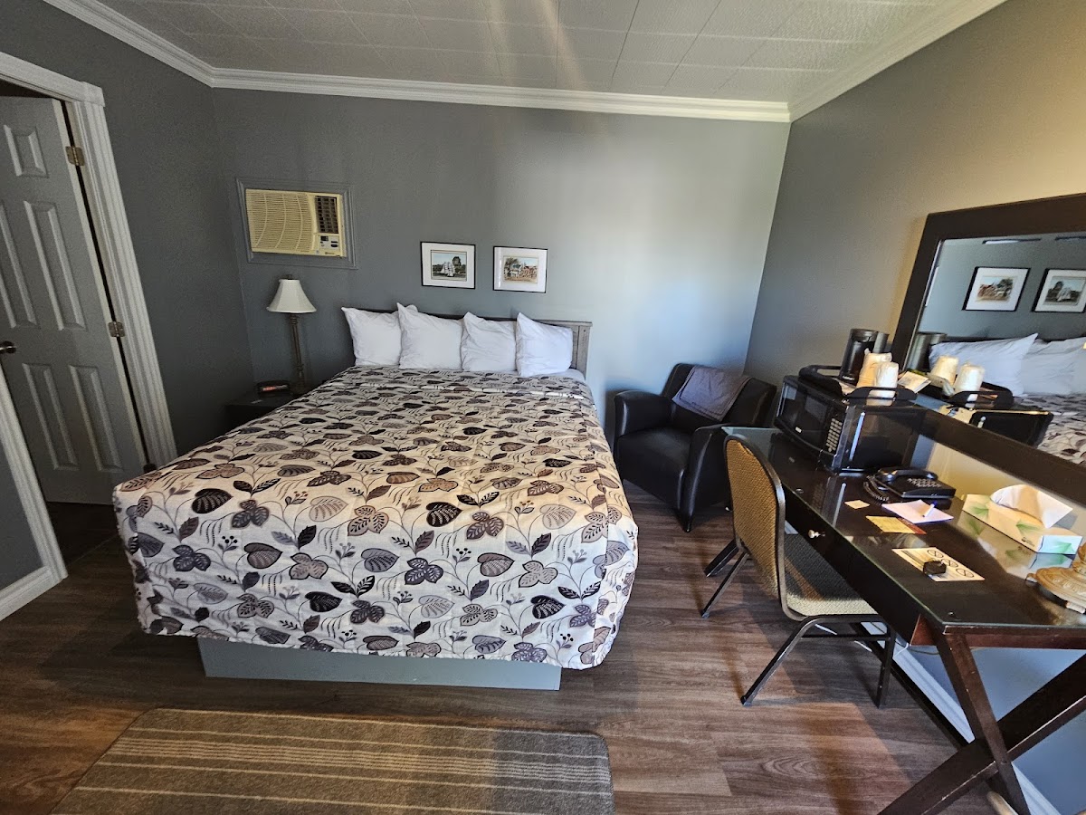 Motel Petit Hameau Hotel 2