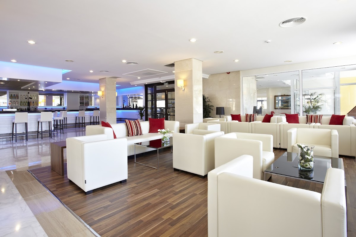 Grupotel Montecarlo. Hotel 2