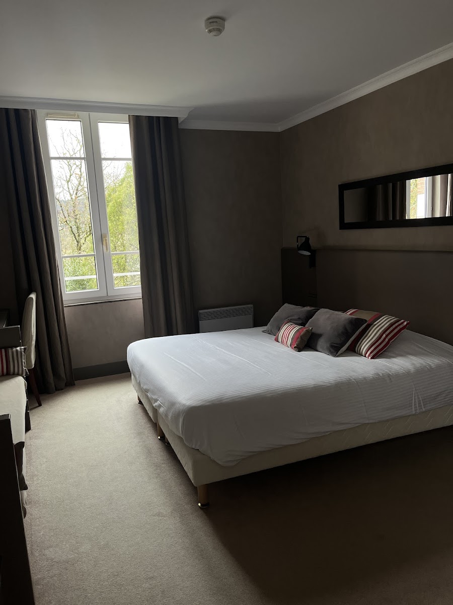 Hotellerie Du Lac Hotel 2