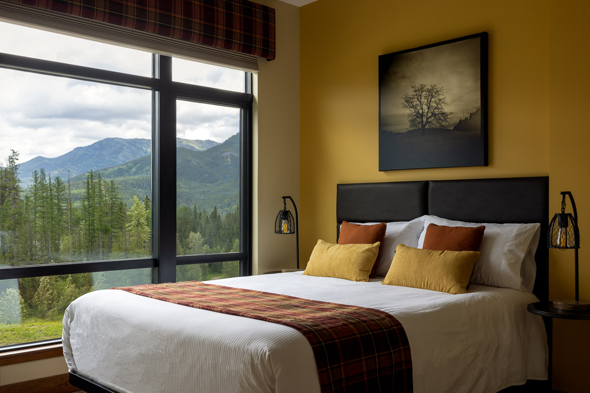 Fernie Mountain House Hotel 2