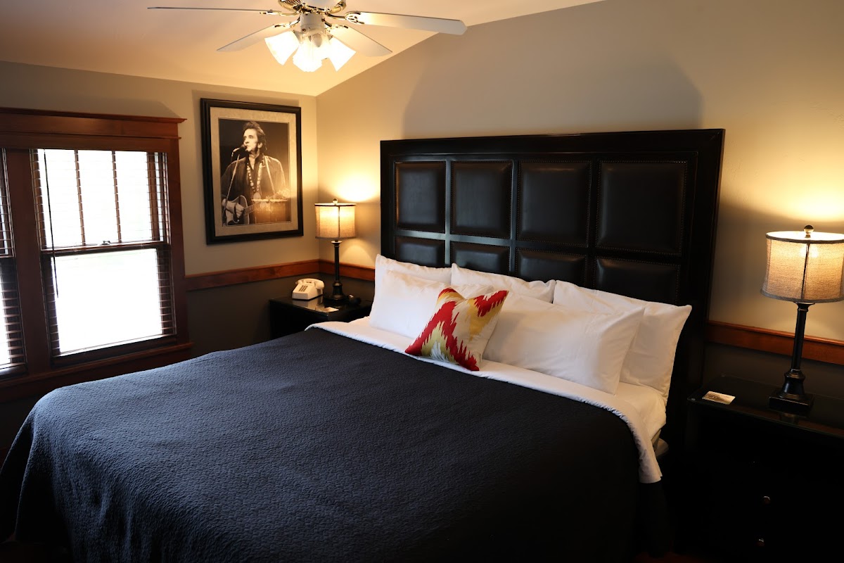 The Liberty Lodge at Sister Bay