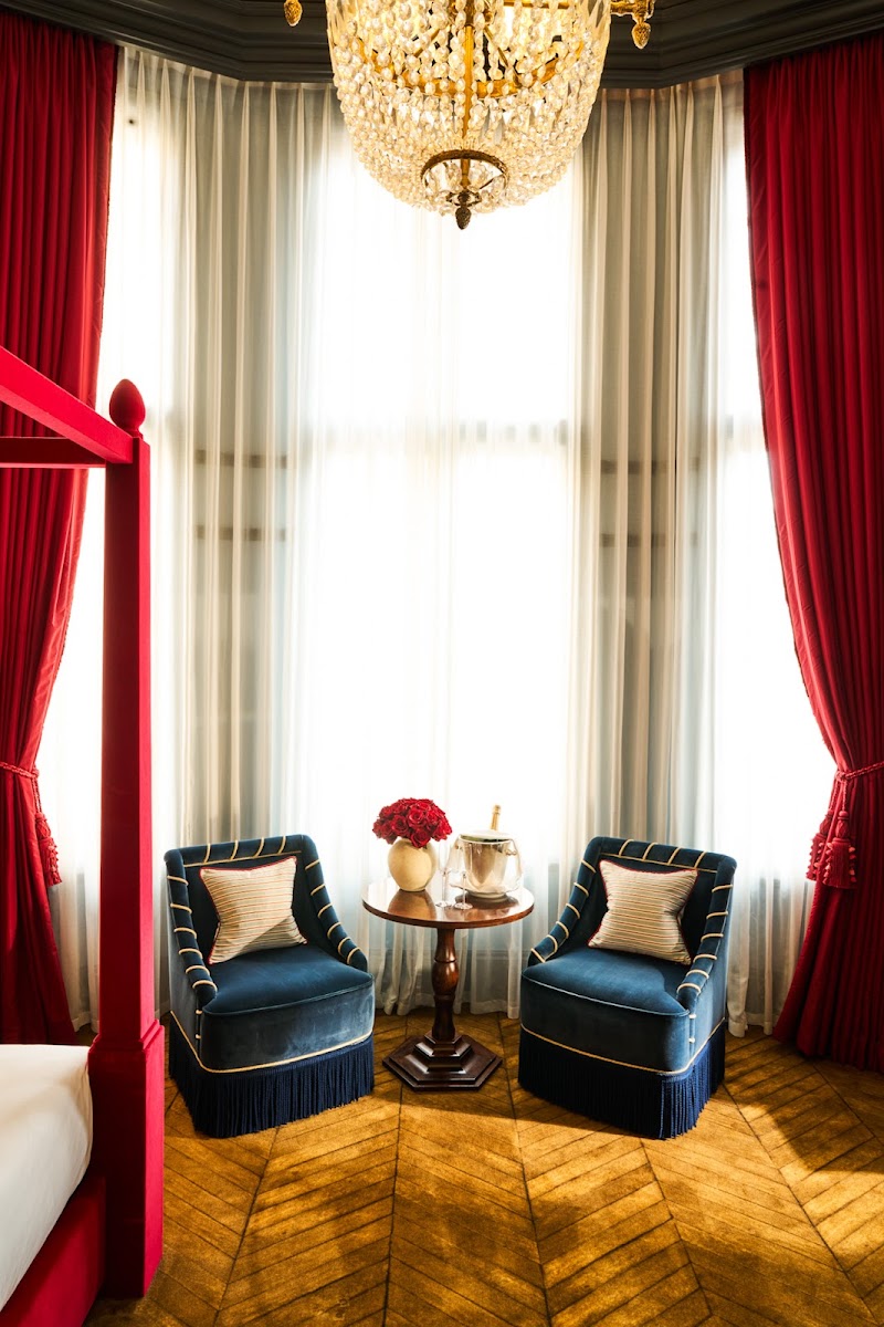 The Twenty Two Hotel 3