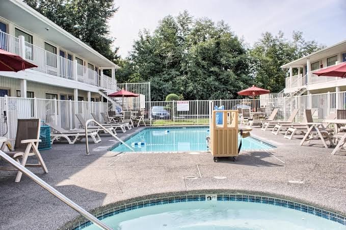 Motel 6 Seattle, WA - South