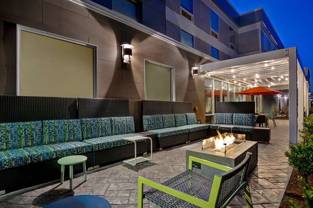 Home2 Suites by Hilton Williston Burlington, VT Hotel 2