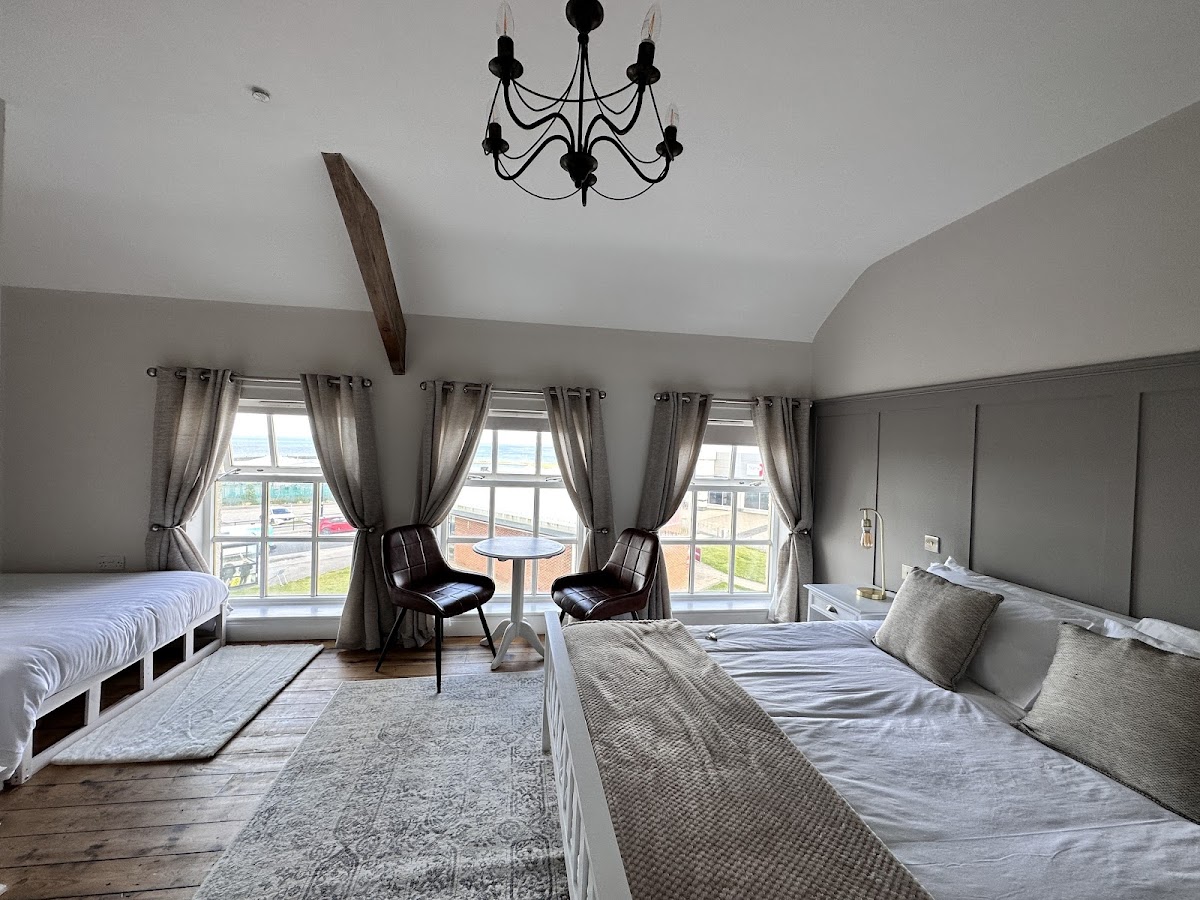 Londonderry’s Bar and Accommodation Seaham Hotel 2