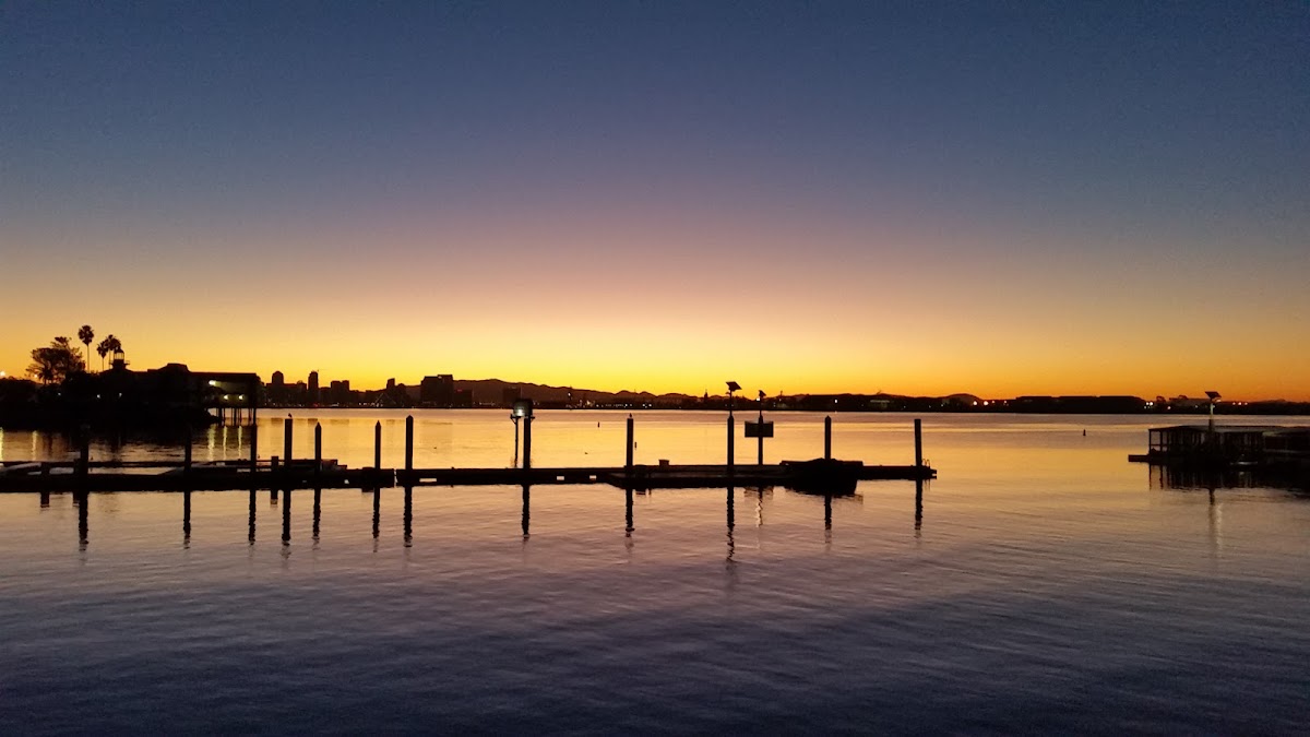 Navy Gateway Inns & Suites