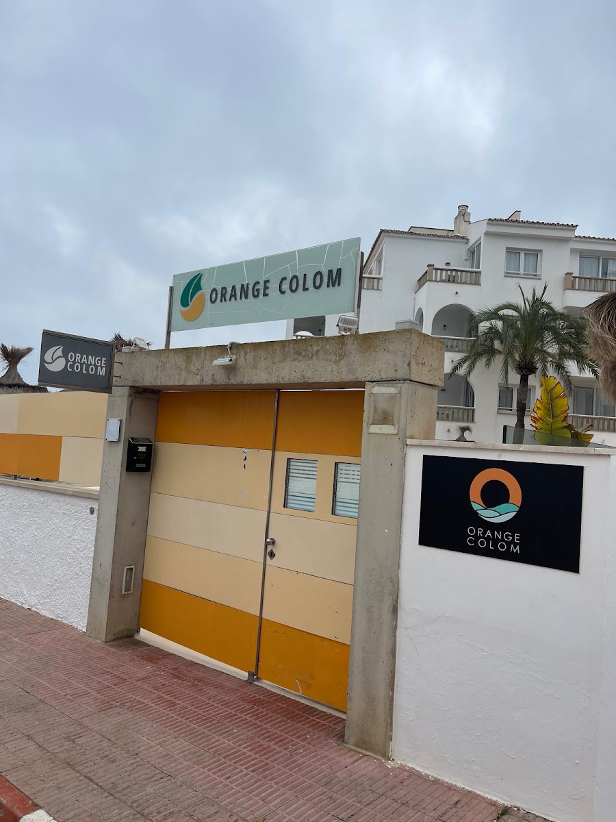 ORANGE Colom Seaside Apartments. Hotel 3