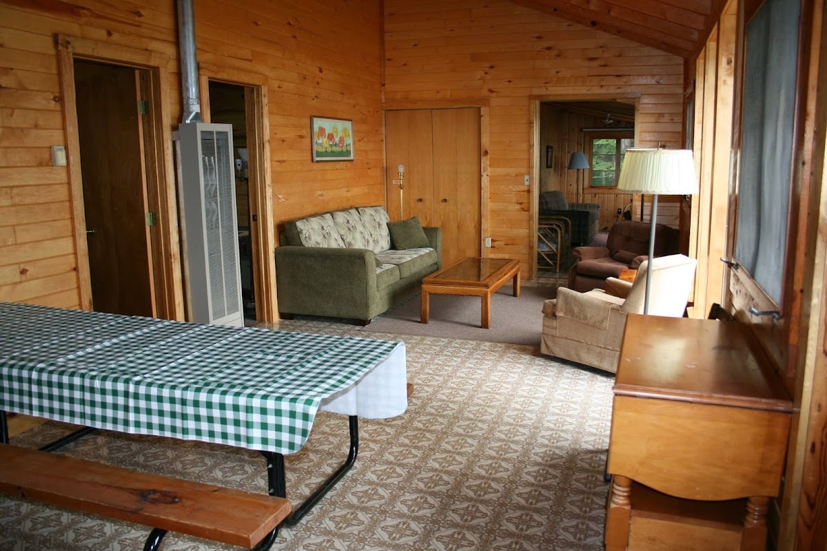 Northern Pine Lodge Hotel 2