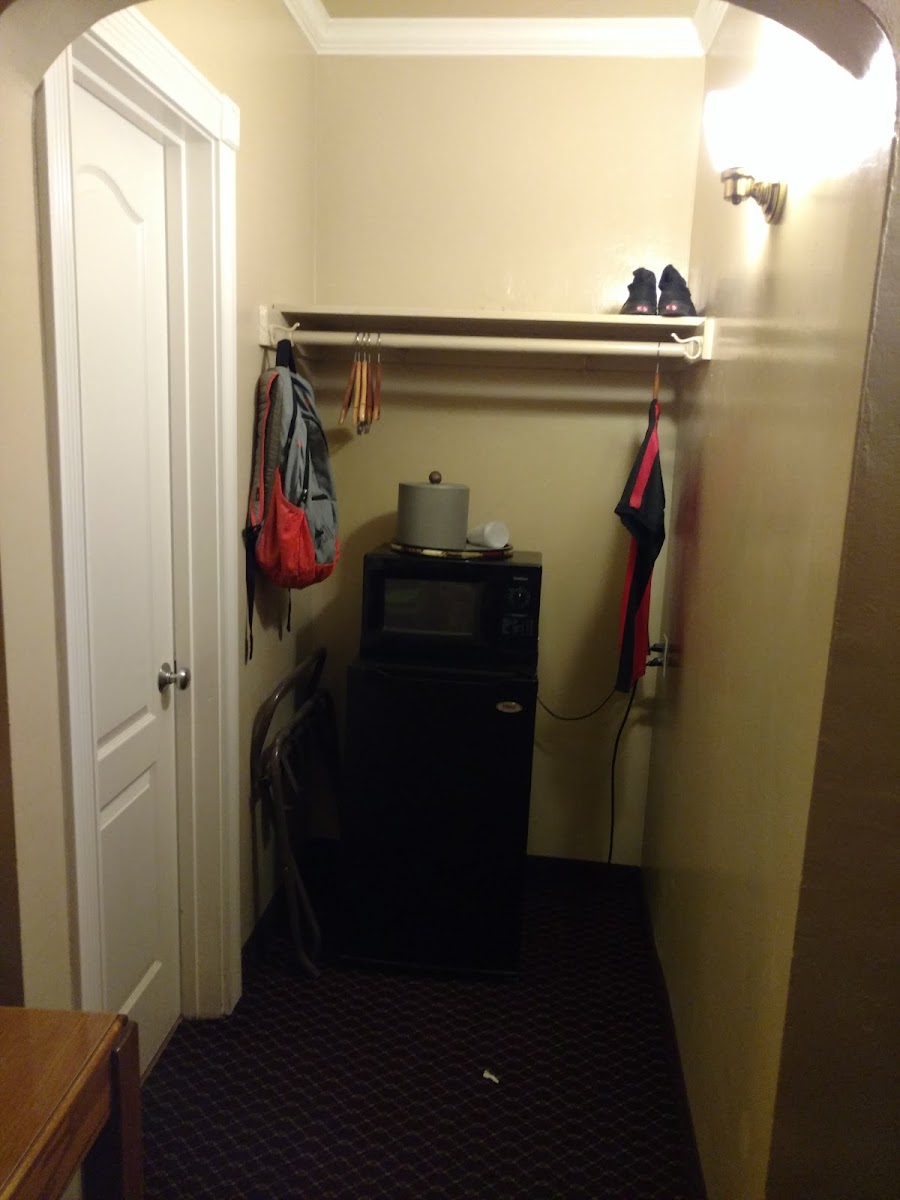 Kaweah Motel