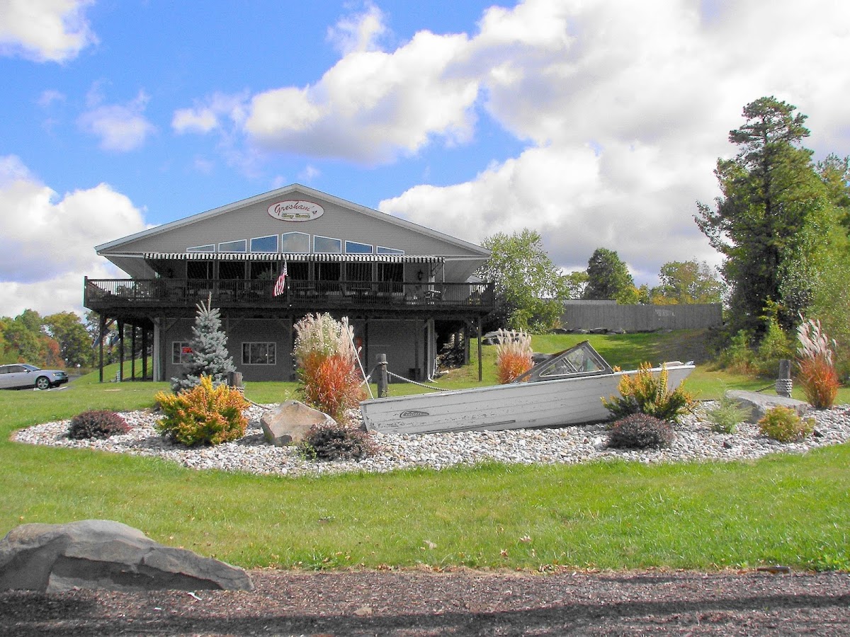Gresham's Lake View Motel
