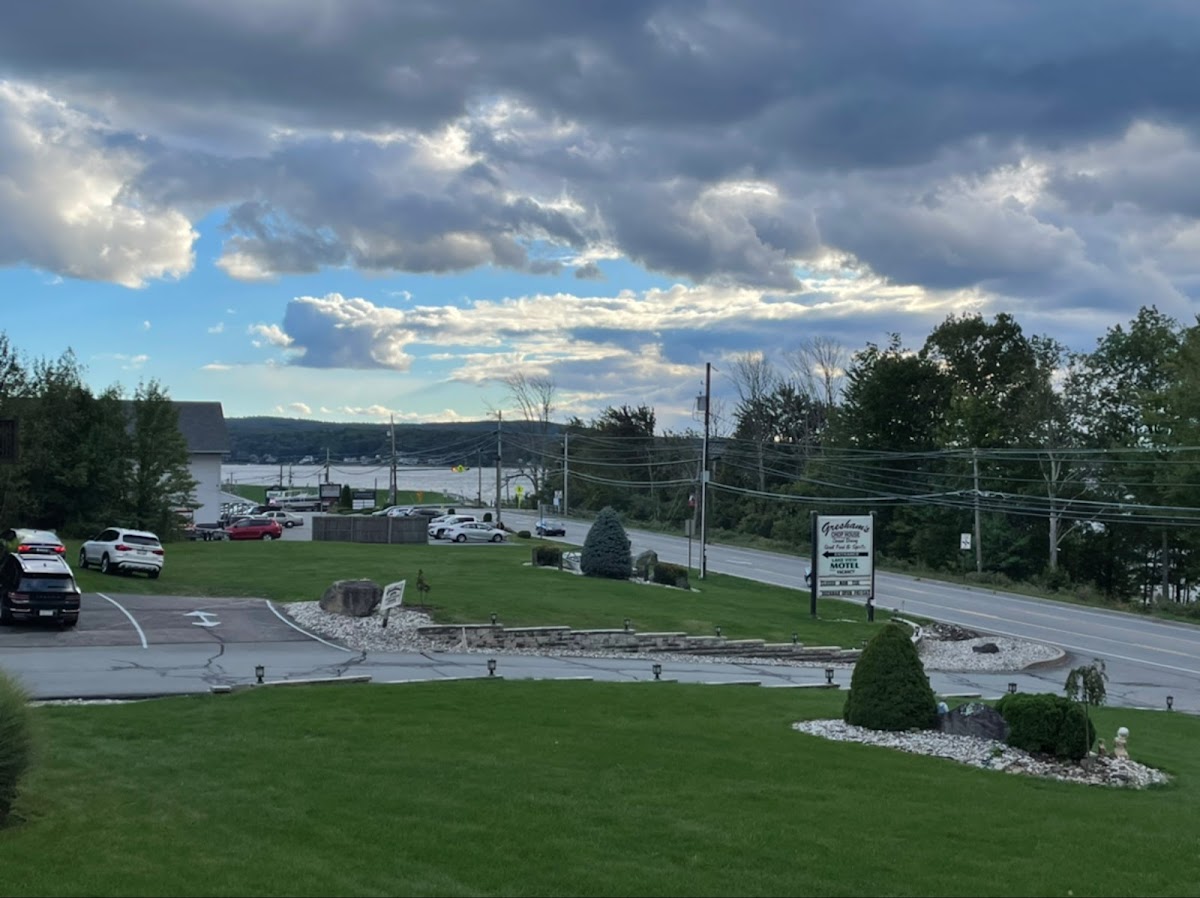 Gresham's Lake View Motel Hotel 3
